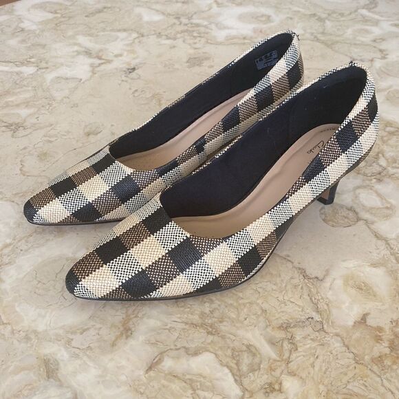 NWOT Clarks Linvale Jerica Pumps 9.5W - Picture 3 of 14